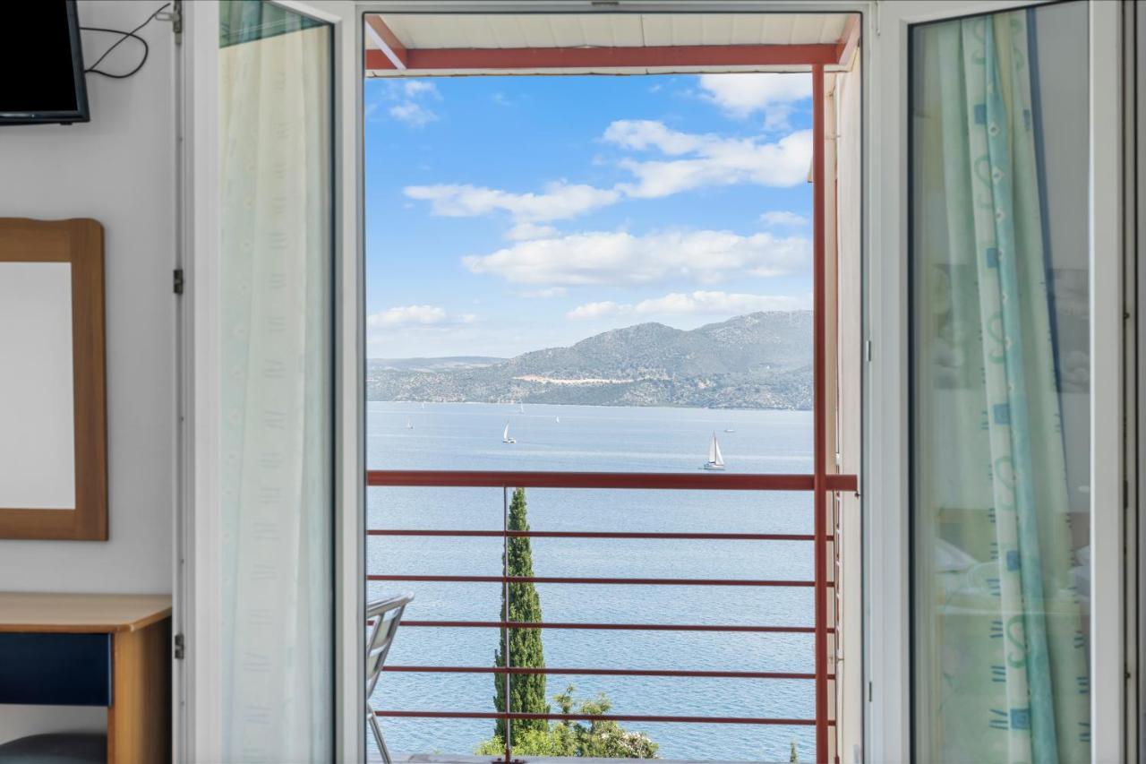 Miranda Resort Nikiana Dış mekan fotoğraf